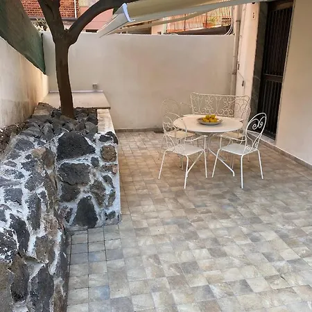 Cortile Mongibello Lägenhet